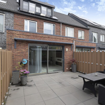 10-Achtertuin-01