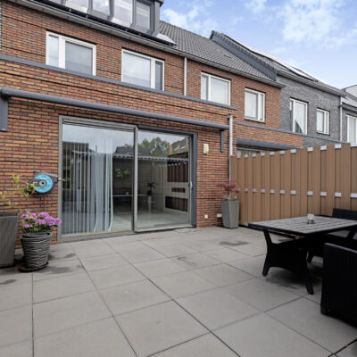 10-Achtertuin-02